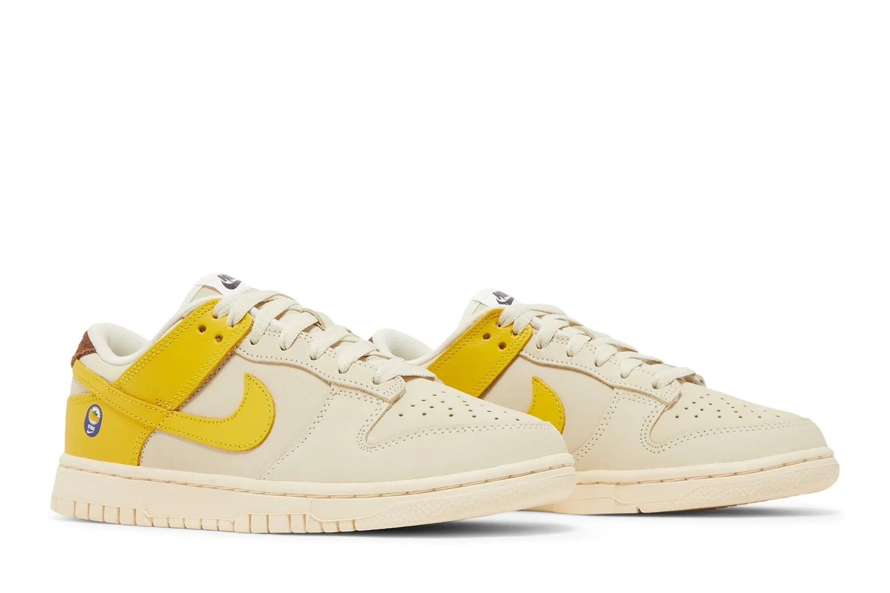 Nike Dunk Low LX Banana