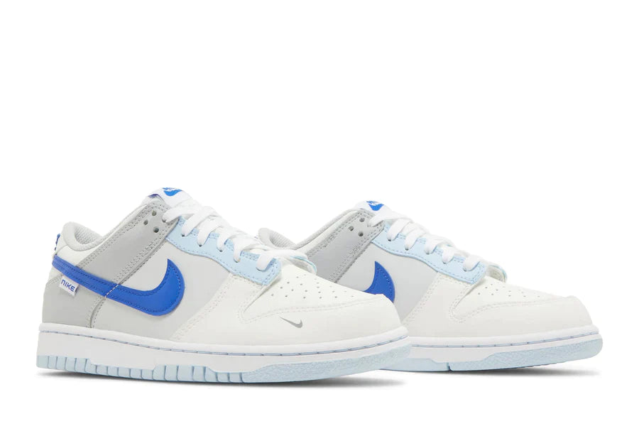 Nike Dunk Low Ivory Hyper Royal