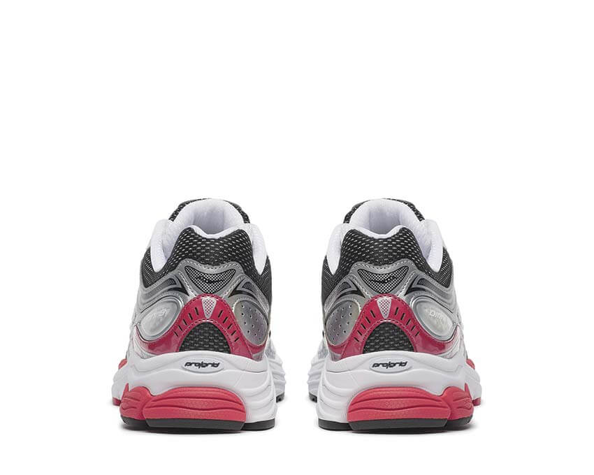 Saucony Progrid Omni 9 "Red"